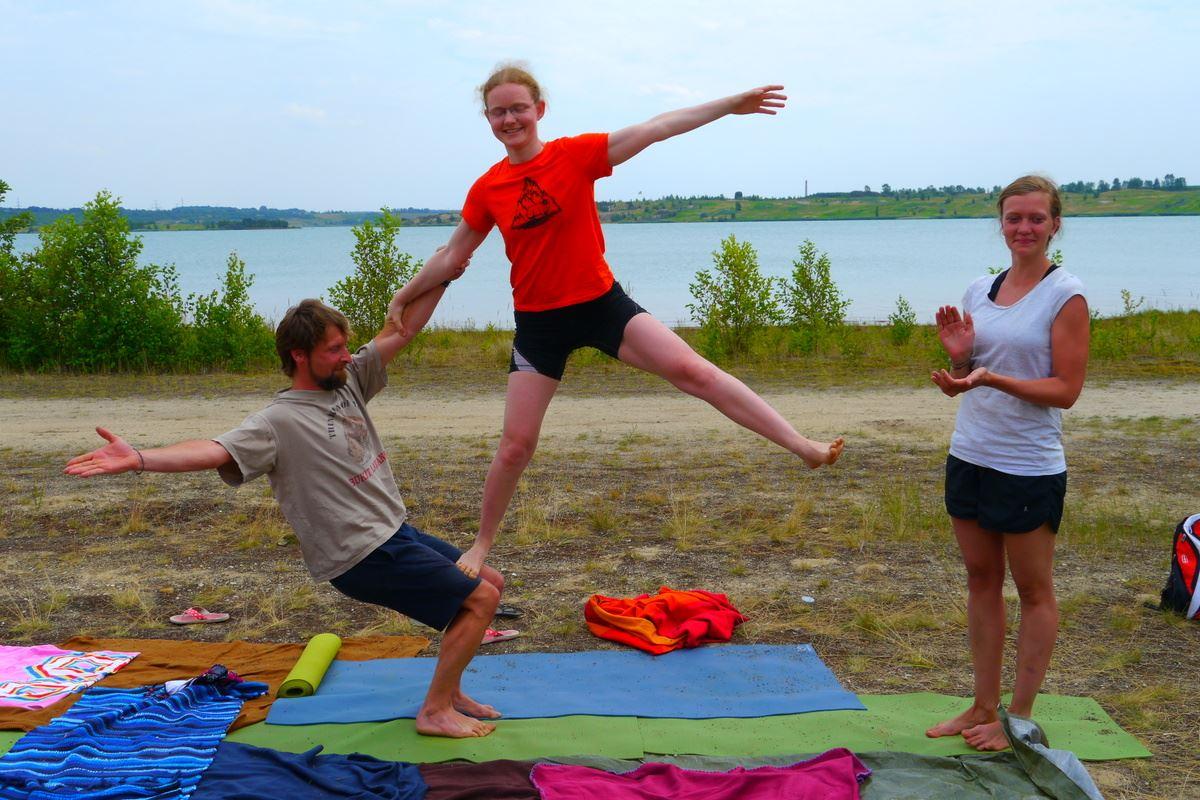 Acro Yoga Camp am Hainer See mit YMS 25